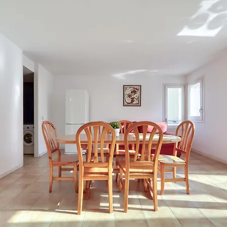 Platja De Roses-8 By Interhome