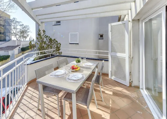 Platja De Roses-8 By Interhome Apartment